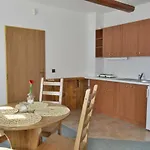 Daire Apartmany Cerny Dul *