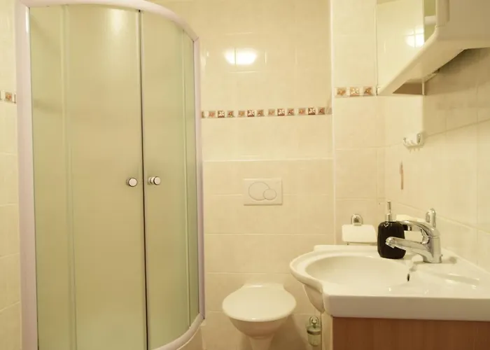 Apartmany Cerny Dul Lägenhet